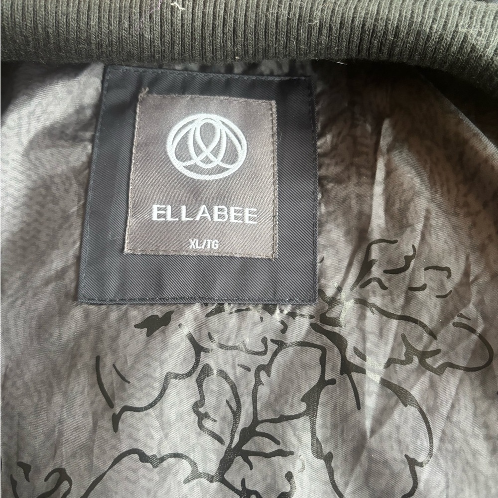 Ellabee navy blue winter coat